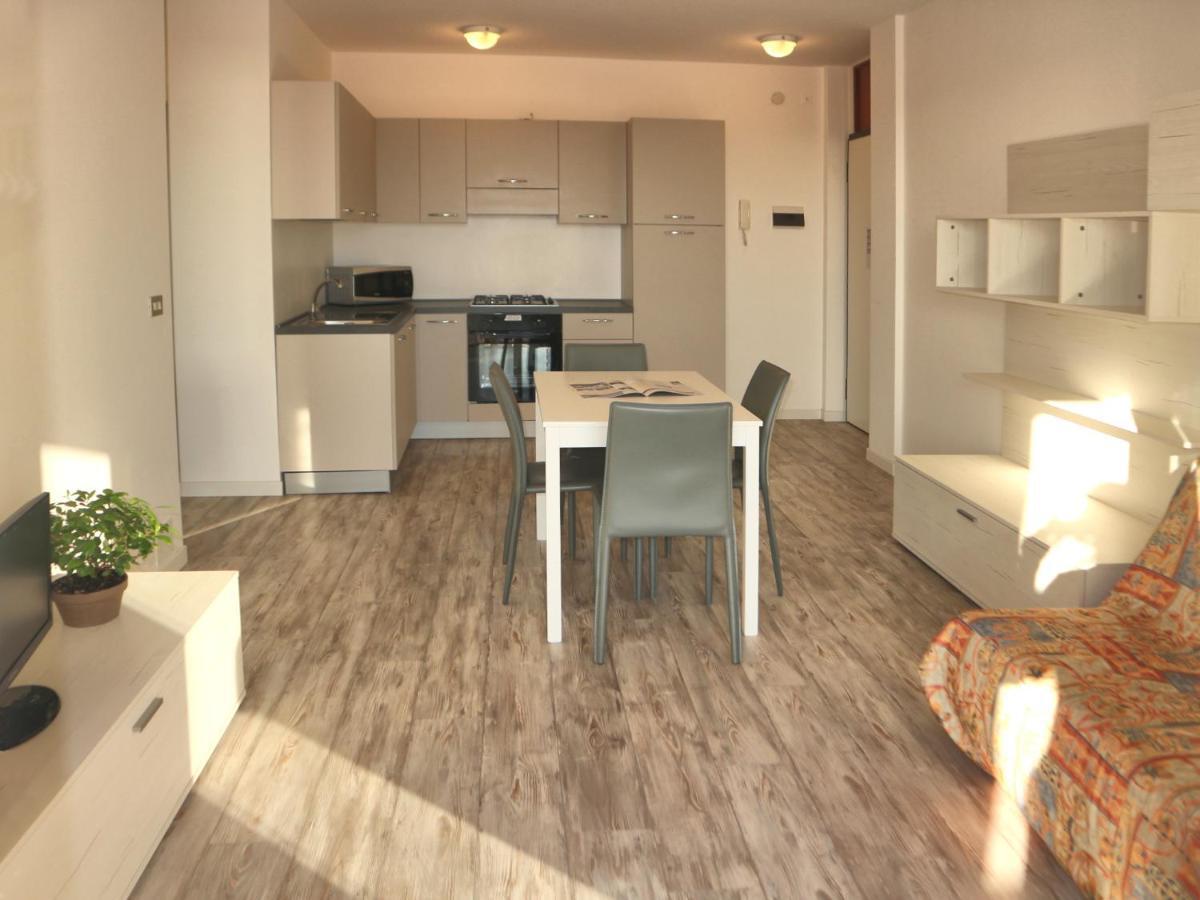 Alideco Apartment Линяно Сабиадоро Екстериор снимка